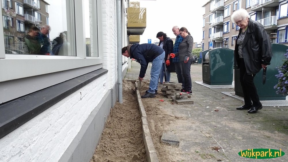 CHRISTIAANHOF:  Schitterende “Geveltuin”
