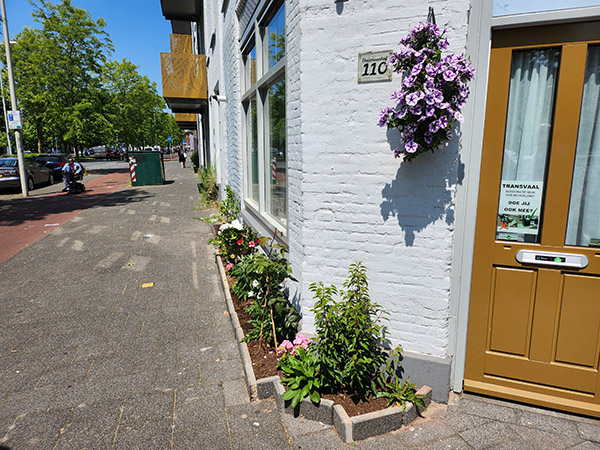 CHRISTIAANHOF: Schitterende “Geveltuin”